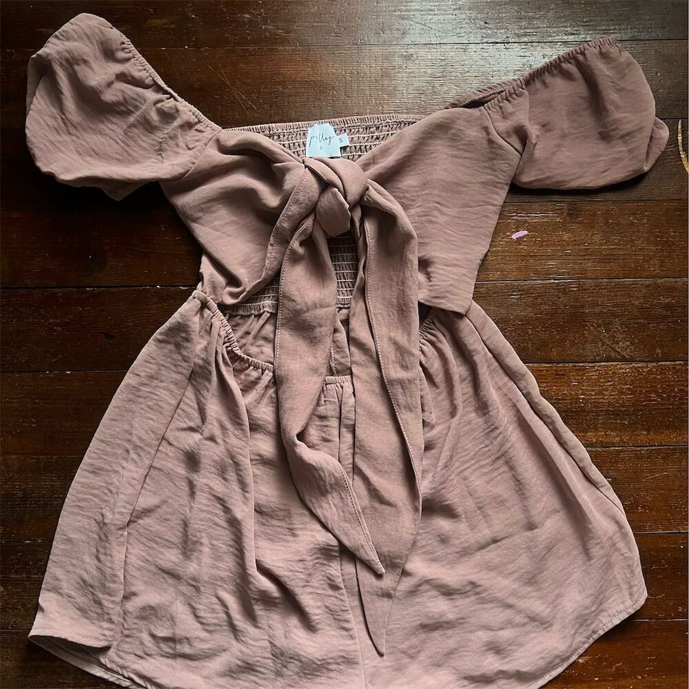 Princess Polly Women's Pink Puff Sleeve Tie Front Romper Size S Standard